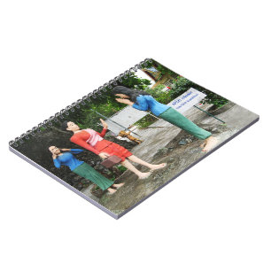 Gesichter hinter dem Rücken ziehen Notizblock