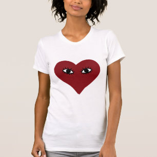 Gesichts-rotes Herz mustert T-Shirt