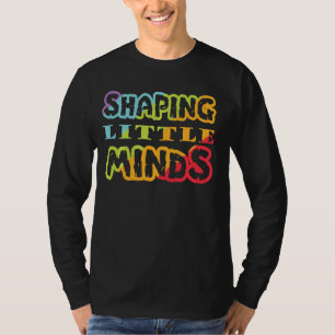 Gestaltete kleine Minds farbenfrohe Studie lernen T-Shirt