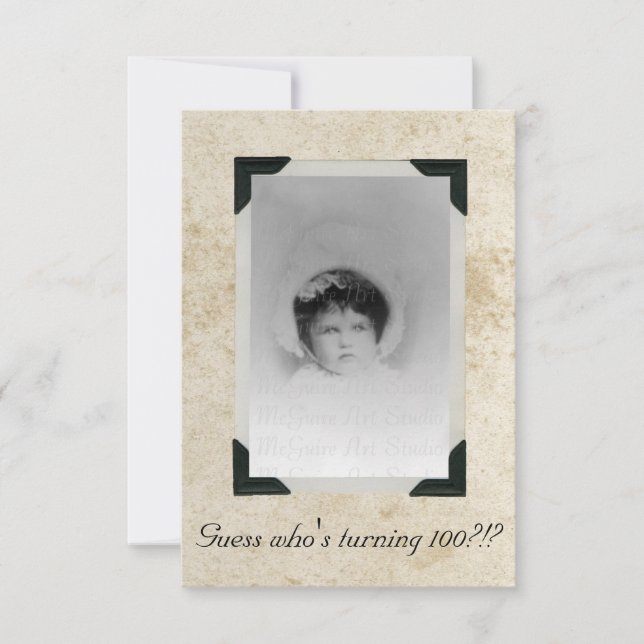 Gestaltetes Papier Altes Foto Geburtstag Einladung (Vorderseite)