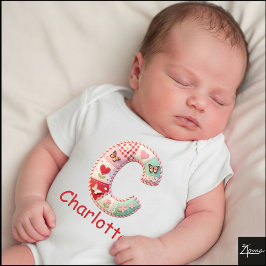 Gesteppter Patchwork-Initialbuchstabe C Kinderzimm Baby Strampler