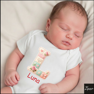 Gesteppter Patchwork-Initialbuchstabe L Kinderzimm Baby Strampler