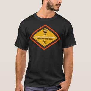 gestört für Rettend Tiere T-Shirt