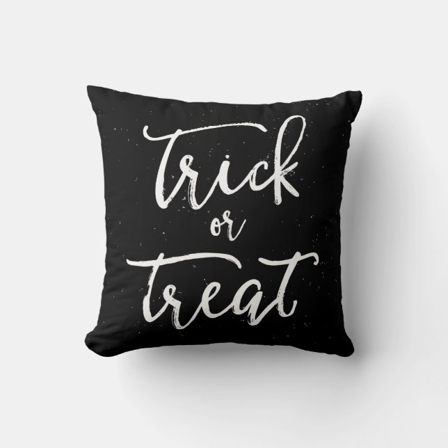 gestörter Trick oder TreatHalloween Kissen (Vorderseite)