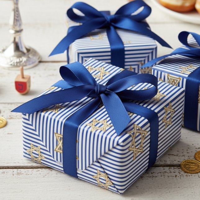 Gestreifter Saphirblauer jüdischer goldener Davids Geschenkpapier (Chic Jewish Star of David Striped Sapphire Blue & White Pattern for Hanukkah, Bar Mitzvah, Mazel Tov)