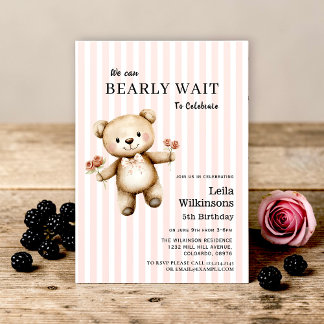 Gestreifter Teddybär Blumen "Kaum warten" Geburtst Einladung