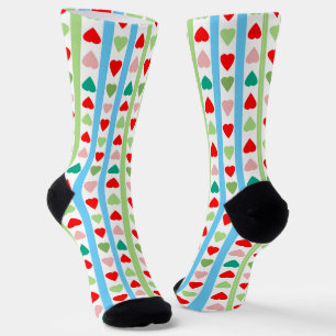 Gestreiftes Muster mit Herzen zum Valentinstag Socken