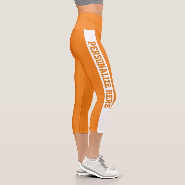 Gestrippte Capri-dunkelorange Leggings mit eigener (Rechts)
