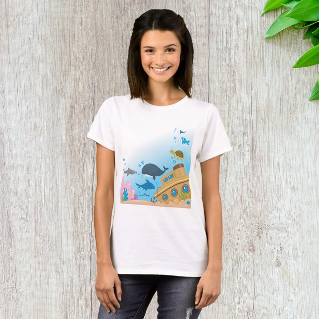 Gesunkene Schiffe und Fische T-Shirt (Von Creator hochgeladen)