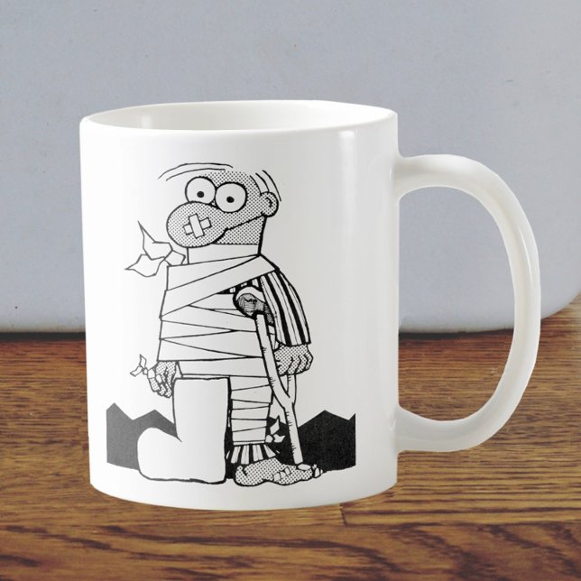 Get Well - Man in Bandages - Hospital Patient Kaffeetasse (Von Creator hochgeladen)