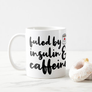 Getankt durch Insulin und Koffein Kaffeetasse