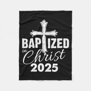 Getauft in Christus 2025 - Christliches Kreuz Salv Fleecedecke