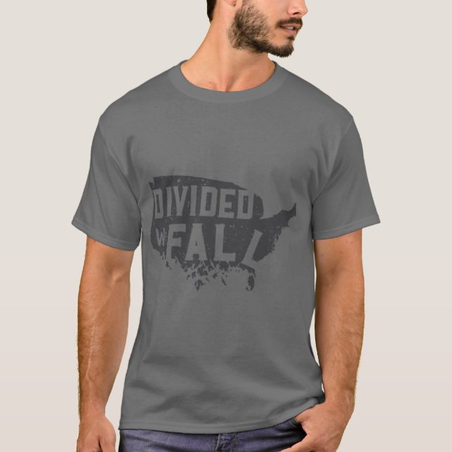 Geteilt fallen wir T-Shirt (Vorderseite)