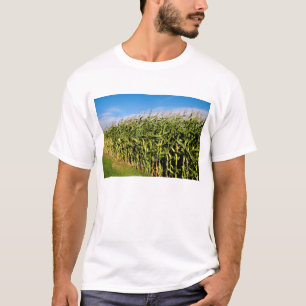 Getreidefeld und Himmel T-Shirt
