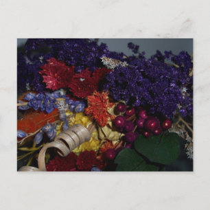 Getrocknete Blume im Herbst Postkarte