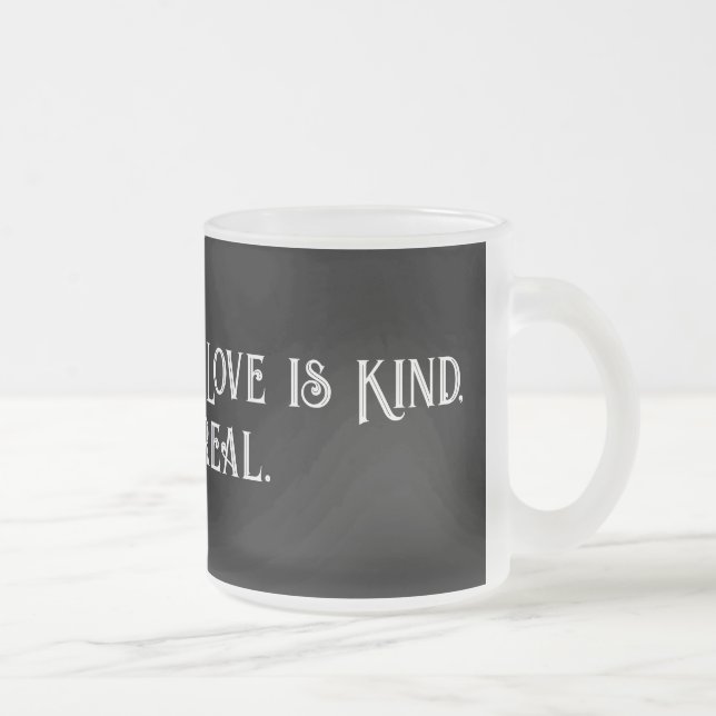 Gewalt im Inland Mattierte Tasse (Rechts)