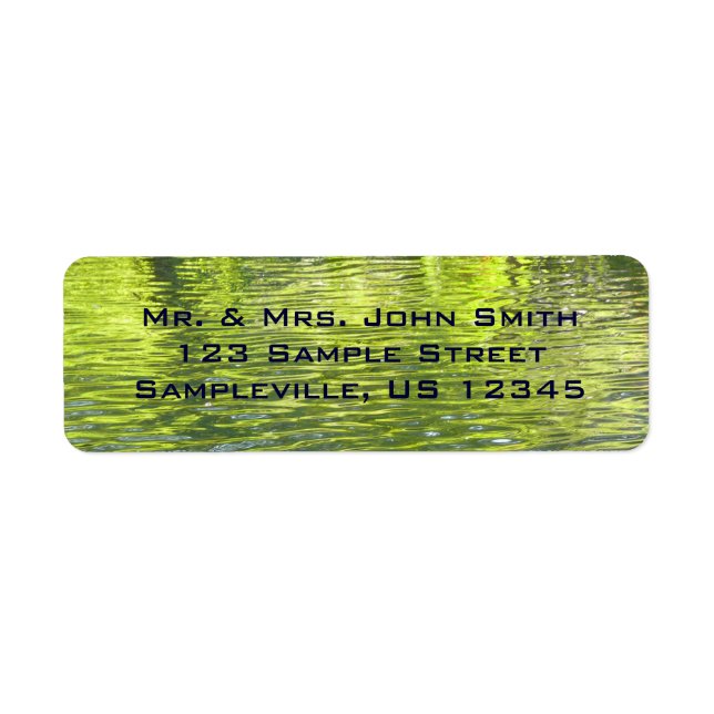 Gewässer von Eichenbachgelb und Grünlandschafts-Fo (Vorne)