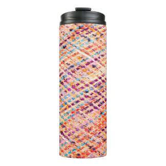 Gewebe aus einem großen Faden Thermosbecher