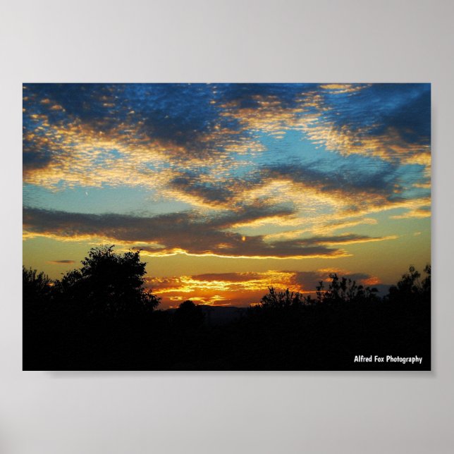 Gewellter Abendhimmel Poster (Vorne)