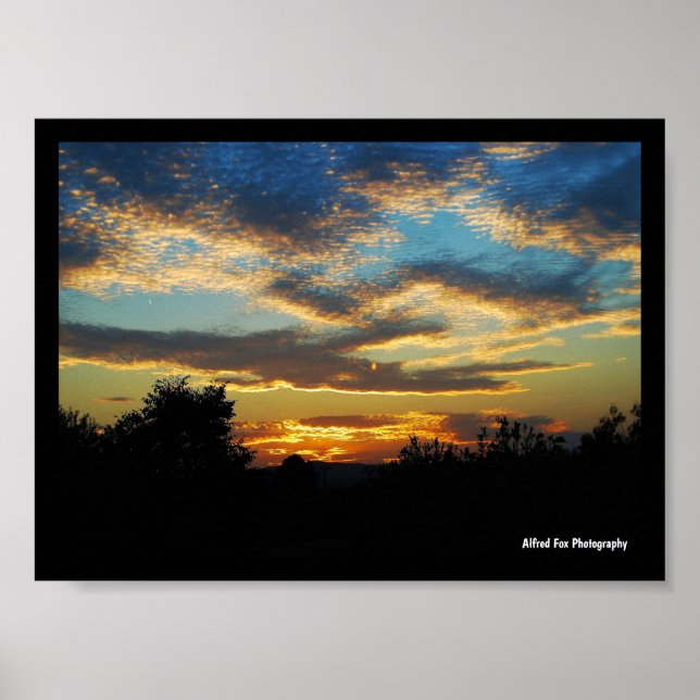 Gewellter Abendhimmel Poster (Vorne)