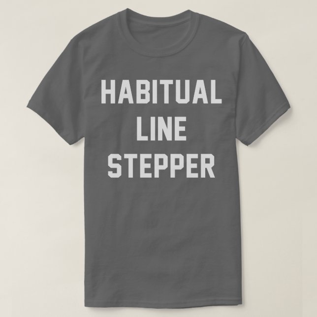 Gewohnheitsmäßiger Linien-Stepper T-Shirt (Design vorne)