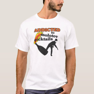 Gewöhnt zu Molotowcocktailen T-Shirt