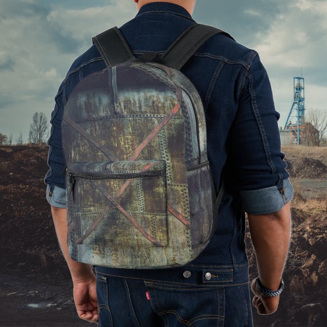 Gewohnte Industrieobjekte im städtischen Umfeld Bedruckter Rucksack (Von Creator hochgeladen)