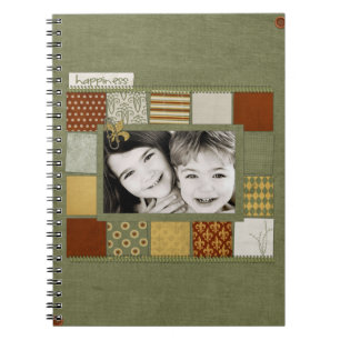 gewundene Zeitschrift des Fotos Notizblock