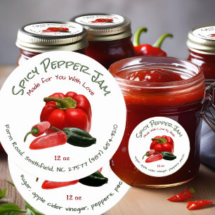 Gewürzter Pfeffermarmelade mit roten und grünen Pa Runder Aufkleber