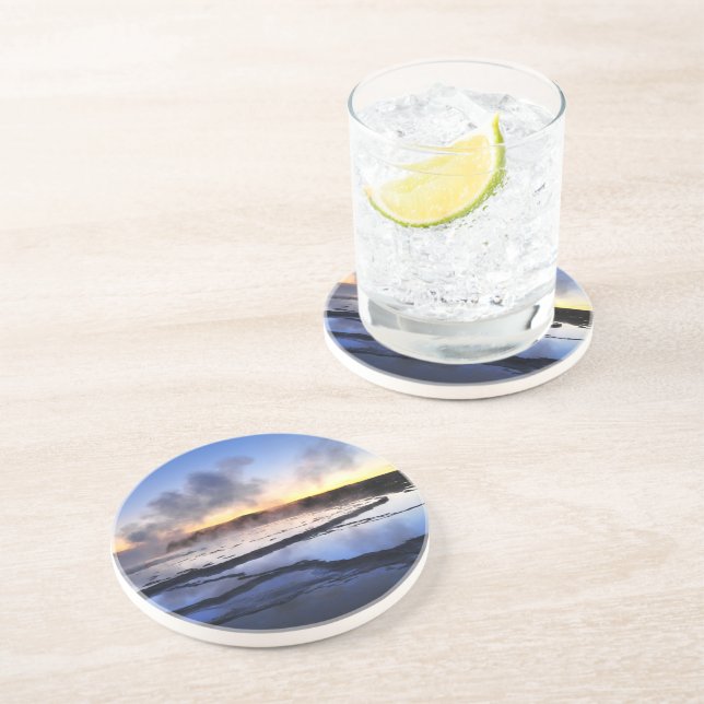 Geysir-Rauch am Sonnenuntergang Getränkeuntersetzer (Seite)