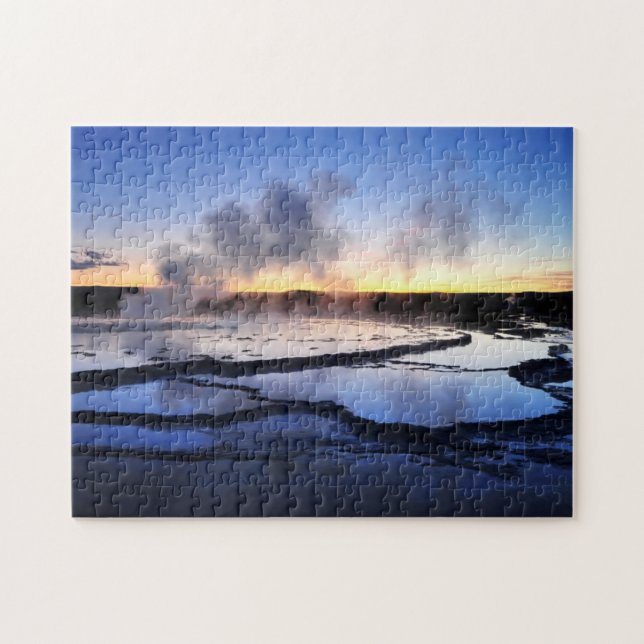 Geysir-Rauch am Sonnenuntergang Puzzle (Horizontal)