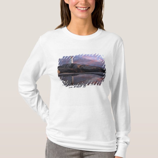 Gezeiten-Pool durch Leuchtturm T-Shirt (Vorderseite)