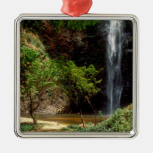 Ghana: Wli-Wasserfälle, auch Agumatsa-Wasserfälle  Ornament Aus Metall