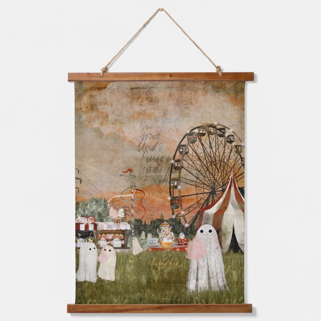 Ghost Fair Wandteppich Mit Holzrahmen (Vorderseite)