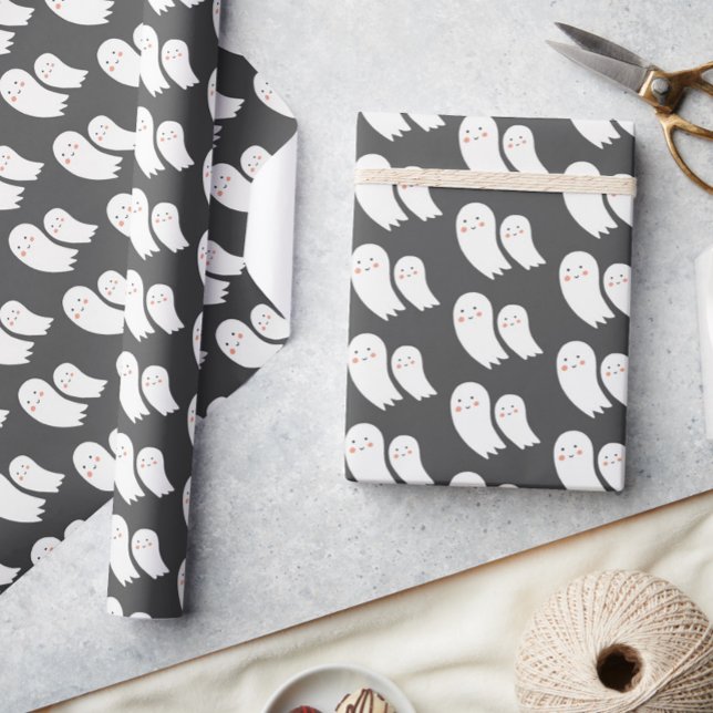 Ghost Halloween Dark Spooky Geschenkpapier (Von Creator hochgeladen)