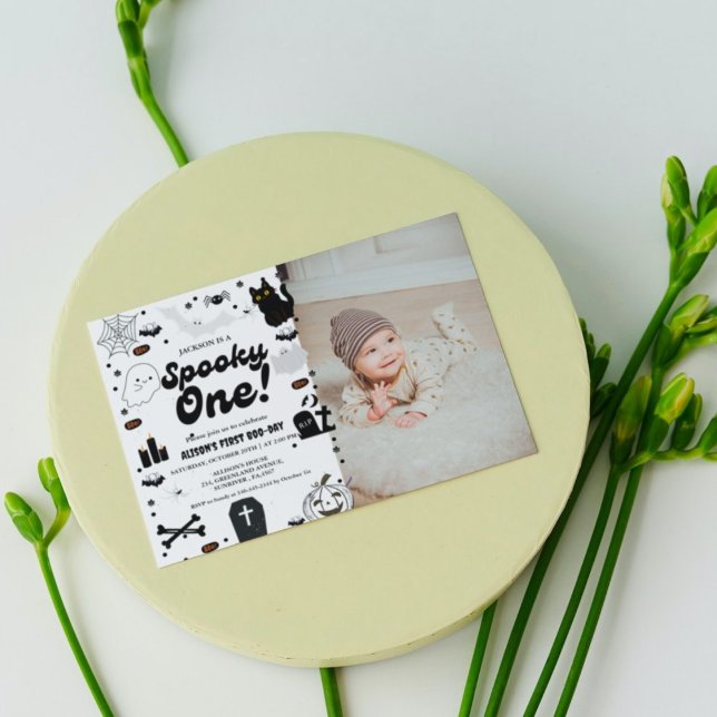 Ghost Halloween Spooky ein erster Geburtstag Einladung (Von Creator hochgeladen)