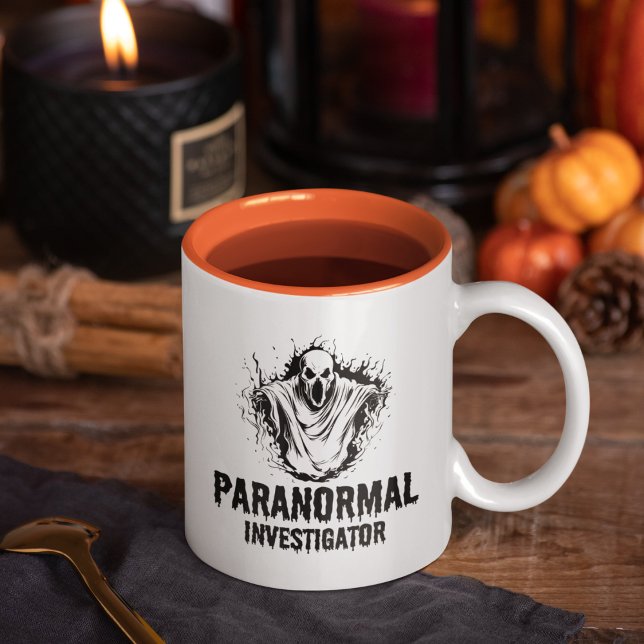 Ghost Hunter Paranormal Investigator Geisterjagd Zweifarbige Tasse (Von Creator hochgeladen)