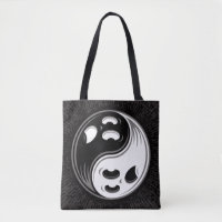 Ghost Yin Yang Black und White