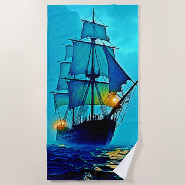 Ghosted Tall Ship Sea Voyage Design Strandtuch (Vorderseite)