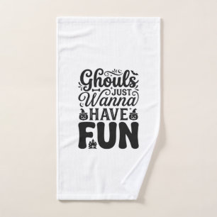 Ghouls wollen nur Spaß haben Vintage Halloween SVG Handtuch