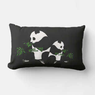 Giant Panda isst Bamboo Black Kissen Für Draußen