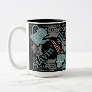 Gib den Kaffee rein! Zweifarbige Tasse