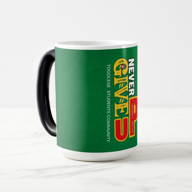 Gib niemals die Tasse auf (Vorderseite Links)