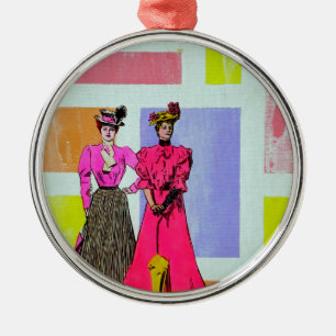 Gibson Girls in einem mondrianischen Muster Ornament Aus Metall