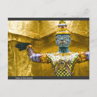 Gigant am Thai-Tempel Postkarte