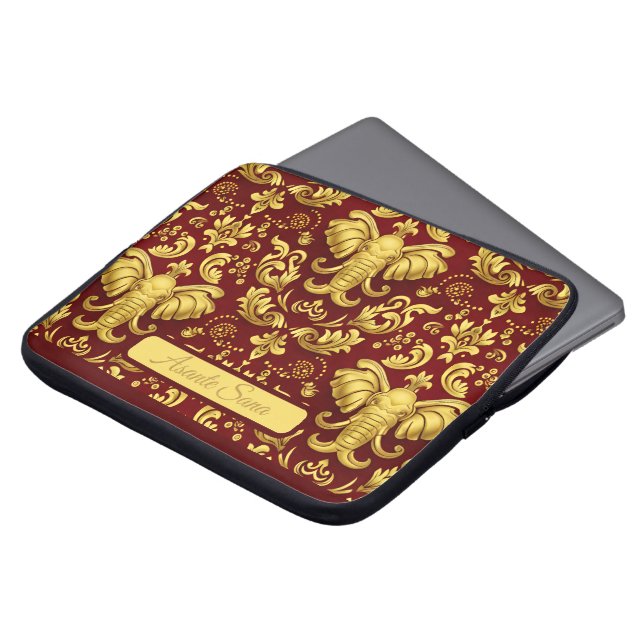 Gilded Grace: Asante Sana Mara Trumpeting Gold Laptopschutzhülle (Vorne Oben)