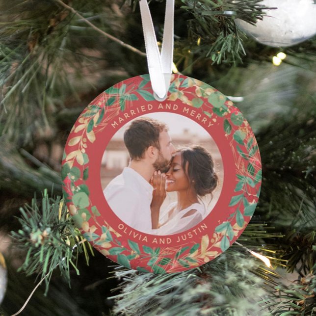 Gilded Greenery Red | Married and Merry Two Photo Ornament (Von Creator hochgeladen)