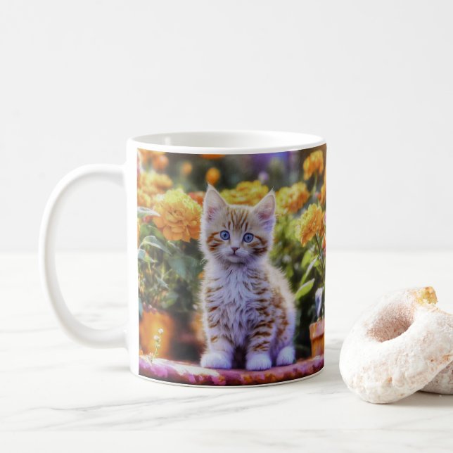 Ginger Kitten im Blumengarten Kaffeetasse (Mit Donut)