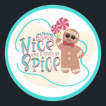 Gingerbread Man Christmas Classic Round Sticker<br><div class="desc">Extra schön mit einer Touch Gewürz! Dieser Aufkleber macht den perfekten Akzent für Ihre Weihnachtsgeschenkverpackung,  Weihnachtskarten,  Junk Journals oder Scrapbooking. Der Lebkuchenmann auf diesen Weihnachtsaufklebern verleiht Ihrem Weihnachtsdekor eine charmante Touch mit rosa und aquamarinen beruhigenden Akzenten. Ideal für Süßwarenthemen,  Party zum Kochtausch oder ein Lebkuchenhaus mit Party.</div>