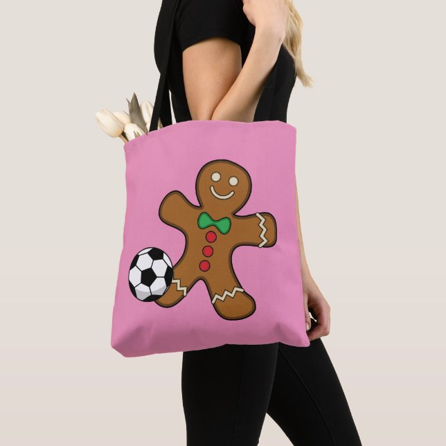 Gingerbread Man spielt Fußball (Von Nahem)